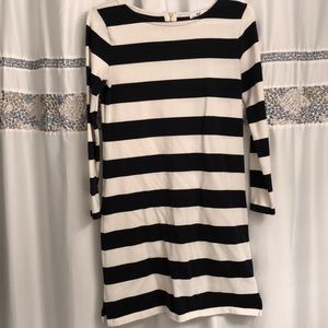 Vineyard vines Long sleeve knit dress